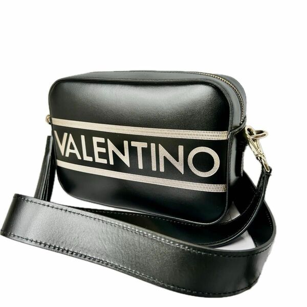 バレンティノ　ショルダーバッグ VALENTINO ブラック ヴァレンティノ