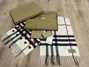 BURBERRY　バーバリー　マフラー　カシミア100％　未使用品　リバーシブル　ホワイト　ハート　送料無料!!!