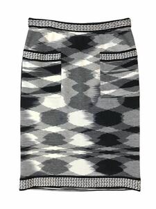 (D) MISSONI ミッソーニ 総柄 ニット スカート 46 ブラック系 (ma)