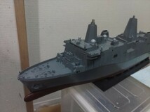 トランペッター製ドック型揚陸艦ニューヨーク1/350RCラジコン_画像3