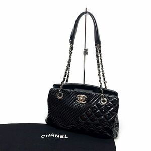 tu171s　CHANEL　シャネル　ココボーイ　クロスステッチ　チェーンショルダートート　シルバー金具　【津山店】