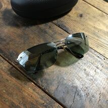 レイバン　Ray Ban サングラス　グリーンレンズ　美品　ケース付き_画像2