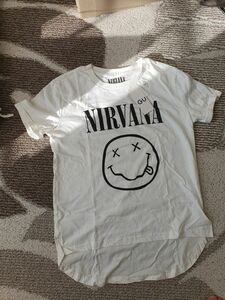 GU × NIRVANA ニルバーナ Tシャツ レディース