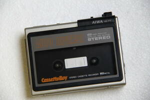 AIWA カセットボーイ HS-F2 ステレオカセットレコーダー