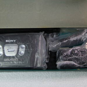 SONY ステレオカセットプレーヤー ウォークマン WM-EX622 箱/バッテリーチャージャー付属の画像4