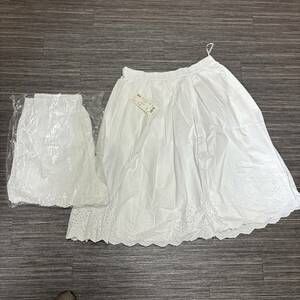 未開封●UNIQLO レース ショート パンツ/レース スカート 2点 セット/まとめて/ユニクロ/白/ホワイト/ショート丈/Lサイズ/ミニスカ★853-3