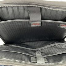 1円《 正規品・美品 》TUMI トゥミ T-Pass ビジネスバッグ ブリーフケース 2way バリスティックナイロン メンズ 黒 大容量 多機能 肩掛け_画像7