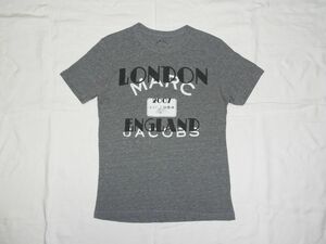 ☆美品・未着用☆ MARC BY MARC JACOBS マーク バイ マーク ジェイコブス LONDON ENGLAND Tシャツ sizeS グレー ☆古着 ユニセックス