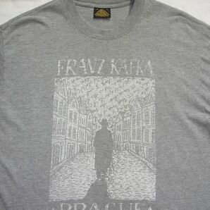 ☆ 90s ビンテージ ART PRAHA HANDMADE FUN EXPLOSIVE Franz Kafka フランツ・カフカ スーベニア Tシャツ sizeXL グレー ☆USA古着 プラハの画像2