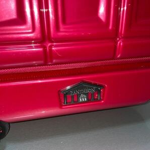 RE406d 中古 PANTHEON パンテオン キャリーバッグ スーツケース 赤 軽量ポリカーボネート 鍵付きキャリーバッグ レッド TSA-007の画像4