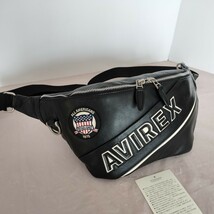 超美品 限定 AVIREX アヴィレックス VARSITY バーシティー オールレザー 本革 ボディバッグ ウエストバッグ ショルダー ジャケット バッグ_画像3