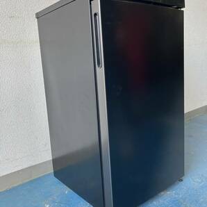 小玄A141 MAXZEN マクスゼン 64L 前開き冷凍庫 JF064ML01GM 2022年製 ガンメタリック ブラック キッチン家電 動作確認済み 現状品の画像2
