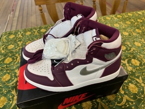 AIR JORDAN 1 RETRO HIGH OG "BORDEAUX" 555088-611 （ボルドー/ホワイト/メタルシルバー）