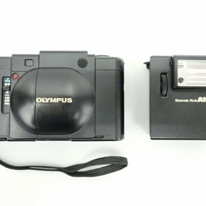 6 オリンパス XA ボディ コンパクト フィルム カメラ F ZUIKO f 35mm レンズ A16 フラッシュ ストロボ ケース付 ジャンク OLYMPUS◆レトロの画像2