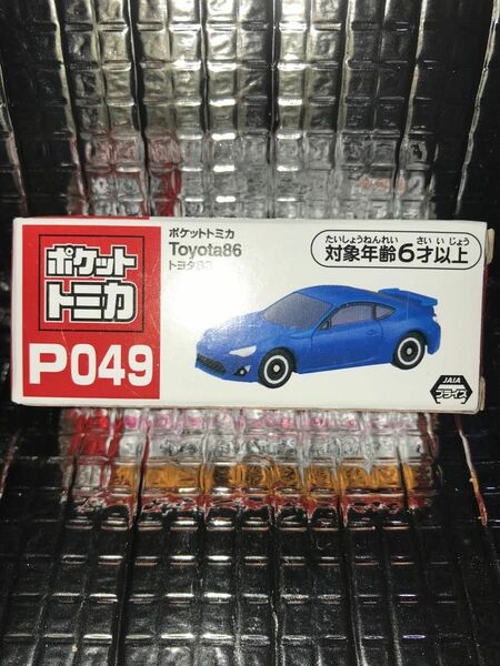 トヨタ８６ ポケットトミカ ミニカー 青