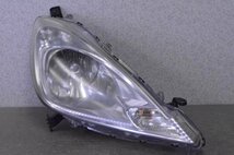 フィット ハイブリッド CVT 前期(GP1) 純正 スタンレー 動作保証 右 ヘッドライト HID バラスト レベライザー付 キセノン P9604 s011028_画像1