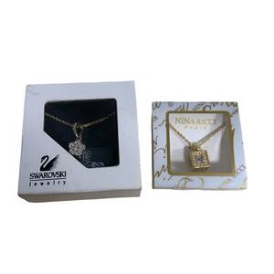 * б/у товар * Swarovski NINA RICCI Nina Ricci колье Cube NR Logo Gold цвет коробка иметь 2 позиций комплект kyX8052N