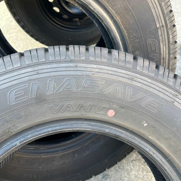 ダンロップ　165R13　6PR　LT　4本　ENASAVE VAN01　2022年製