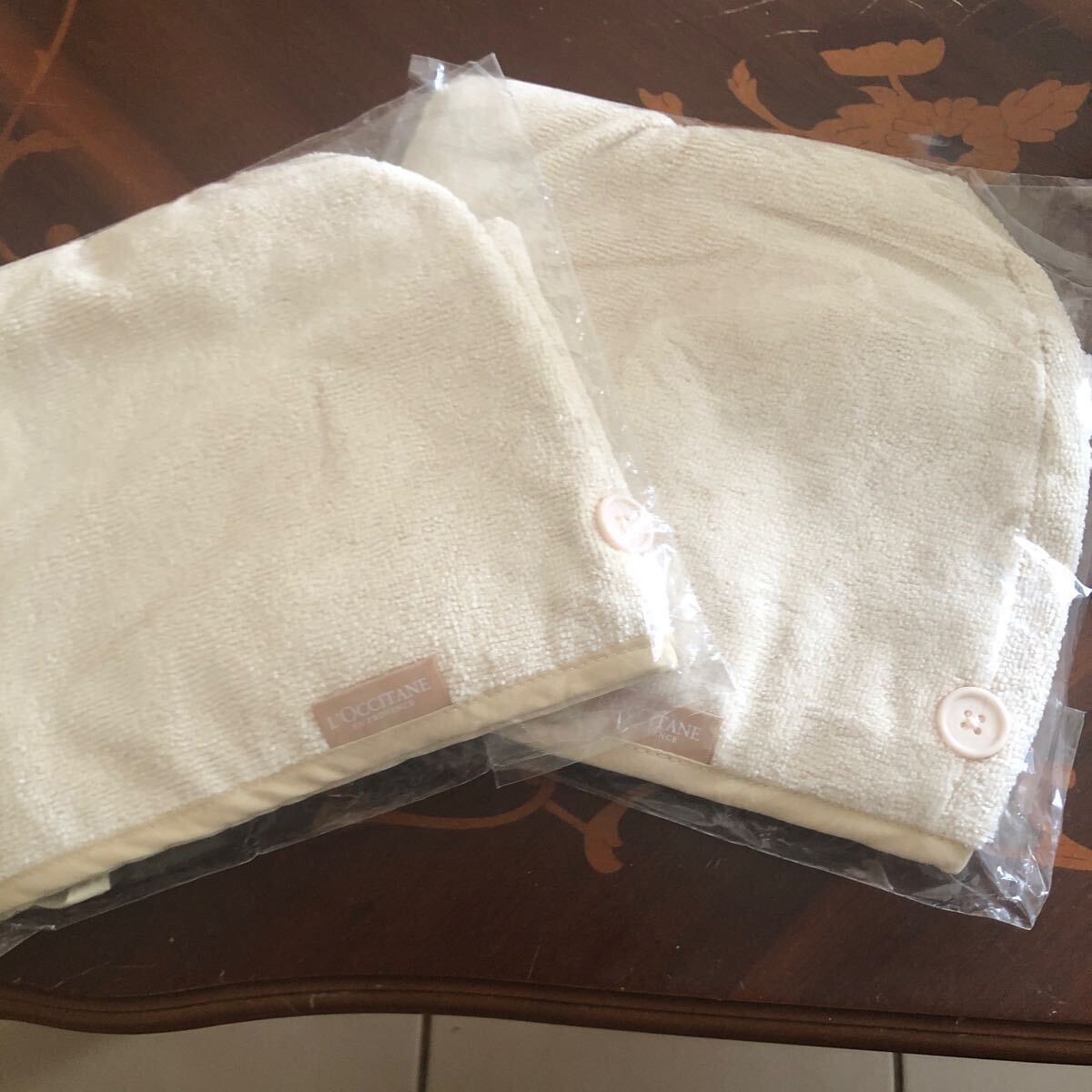 ロクシタン　吸水タオルターバン　2個セット　非売品 ノベルティ 新品