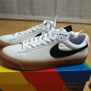 【未使用】 NIKE SB BLAZER LOW 24.5cm