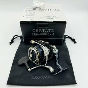 未使用品☆付属品完備 DAIWA ダイワ 19 CERTATE セルテート LT 4000-CXH スピニングリール 釣り 釣具 フィッシング 【4661】