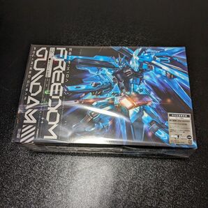 【新品未開封】FREEDOM 完全生産限定盤 CD+オリジナルガンプラ