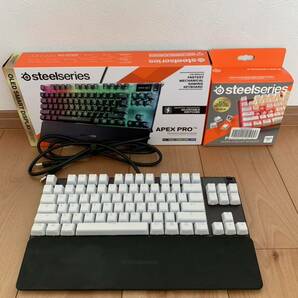 美品 SteelSeries Apex Pro TKL 2023 US配列 ホワイトキーキャップカスタム品 ゲーミングキーボード ラピットトリガー搭載の画像1