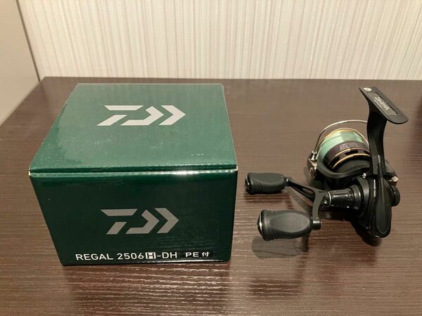 ダイワ(DAIWA) スピニングリール 16 リーガル PEライン付 