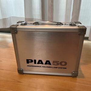 PIAA 50 ピア　アルミケース　カセットテープ　ケース　キャリングケース　　アタッシュ　ジュラルミン　中古