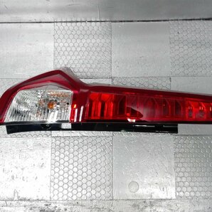 ■ルーミー●助手席側 左テールランプ ライト LED コイト 220-69044□DBA-M900A(26357/A23)の画像1