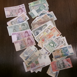 外国銭 外国紙幣 未選別 2ｋｇ以上の画像3