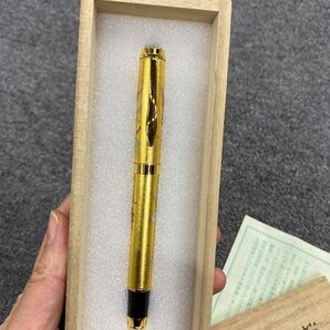 04413 【純金箔】ボールペン 龍 蒔絵 金箔 木箱入り 未使用 筆記用具 文房具 の画像3