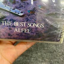 04533 希少　未開封　カセットテープ　アルフィー　ALFEE / THE BEST SONGS 動作未確認_画像2