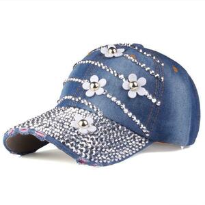 豪華キャップ　デコレーション　帽子　デニム　ダークブルー　白花柄