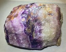 中国産超巨石天然フローライト原石2.06kg3カラー［蛍石］綺麗^ ^_画像3