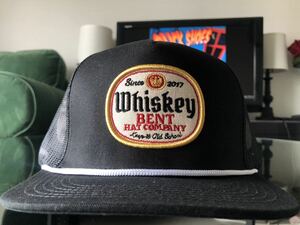 アメリカ　Whiskey Bent hat メッシュキャップ ブラック