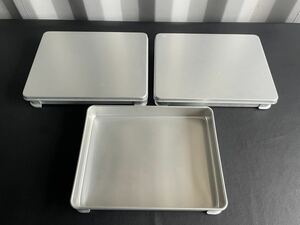 中古品☆蓋付き 2組 蓋なし1個 アカオアルミ AKAO システムバット小 給食用バット 業務用 アルミ製 厨房 製菓 餃子バット 346x266x50