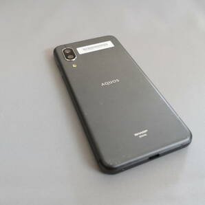 【中古・送料込み】au AQUOS sense3 SHV45 ブラックの画像3