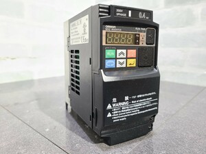 【中古動作品】管1A126 OMRON 小型インバーター 3G3MX2-A2004-V1 