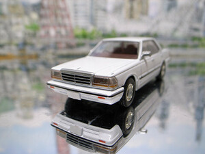 TOMYTEC / TLV 1/64 LV-N150a Nissan Gloria V30 turbo brougham (85 year ) rare beautiful goods 