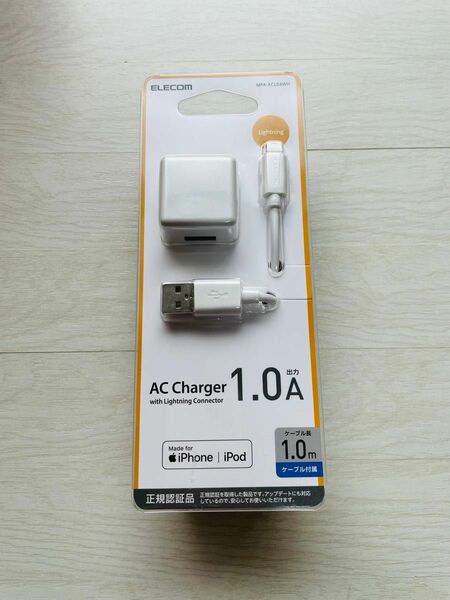 ELECOM MPA-ACL04WH WHITE iPhone充電器