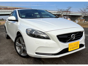 【諸費用コミ】返金保証付:2013年 ボルボ V40 T4 SE ☆美車☆人気パールホワイト☆