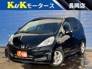 【諸費用コミ】:★新潟県長岡市★ 平成25年 ホンダ フィット 1.3 シーズ ファインスタイル 4WD 関東仕入