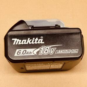 000 未使用 純正品 マキタ 充電池 18V 6.0Ah BL1860B リチウムイオン バッテリー makita セットバラシ品の画像1