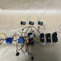 ラジコンカーサーボ 、受信機 、_画像1