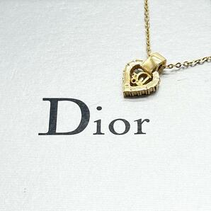 極美品 クリスチャン ディオール Christian Dior ネックレス アクセサリー ハート カラーストーン ロゴ ラインストーン 刻印 ゴールド 金の画像2