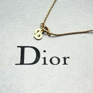 美品 クリスチャンディオール Christian Dior ネックレス アクセサリー 貝殻 シェル D ロゴ 文字 ラインストーン 刻印 ゴールド 金の画像3