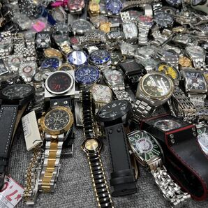 腕時計 大量まとめて 350点以上 約27kg ジャンク時 計 まとめ売り メンズ レディースの画像3