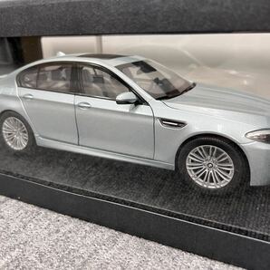 KYOSHO 京商 1/18 BMW M5 Silverstone II 美品 ダイキャストカー パラゴン paragon dealer edition diecastの画像5