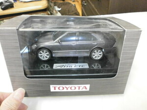 1/32 Toyota Crown Athlete RC PREMIUM EDITION радиоконтроллер не использовался 